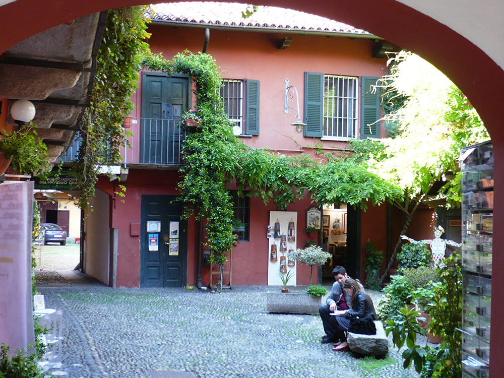 Image alt